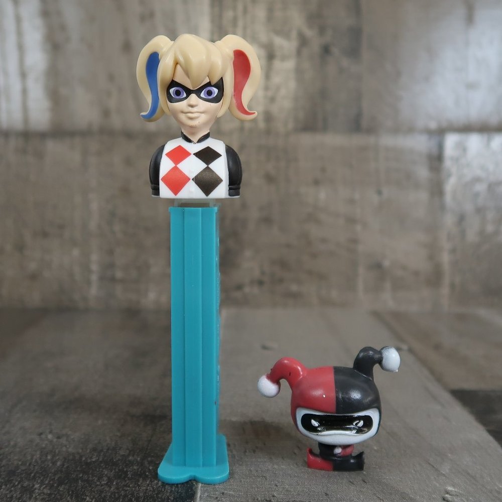 Harley Quinn Pez Dispenser PLUS Additional Small Toy Batman DC Comics Pigtails